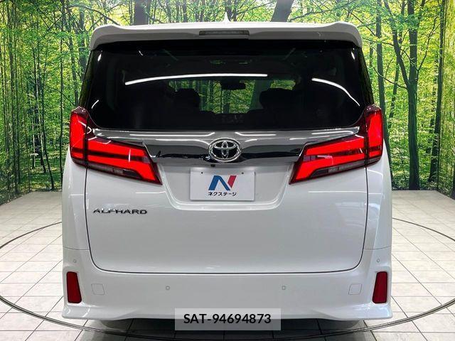 Toyota ALPHARD 2019-06 8334647-15