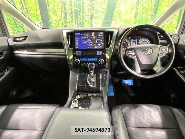 Toyota ALPHARD 2019-06 8334647-1