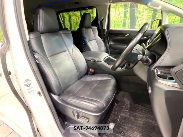 Toyota ALPHARD 2019-06 8334647-7