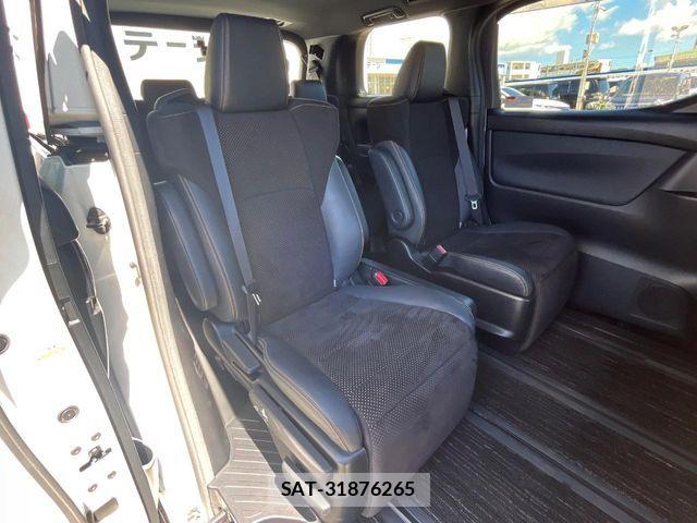 Toyota ALPHARD 2020-12 8334641-9