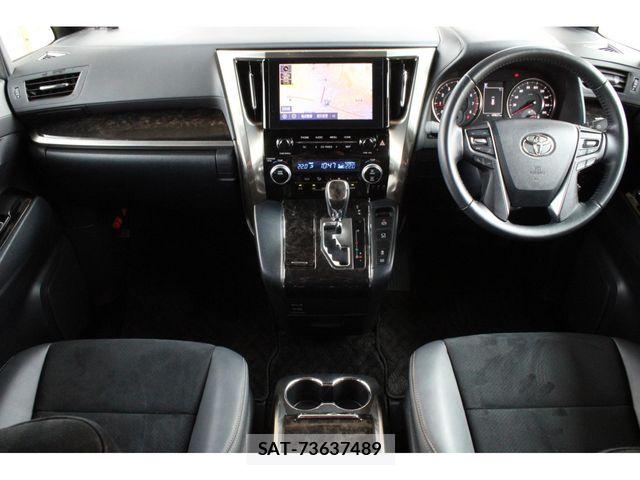 Toyota ALPHARD 2023-05 8334524-9