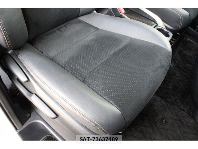 Toyota ALPHARD 2023-05 8334524-16