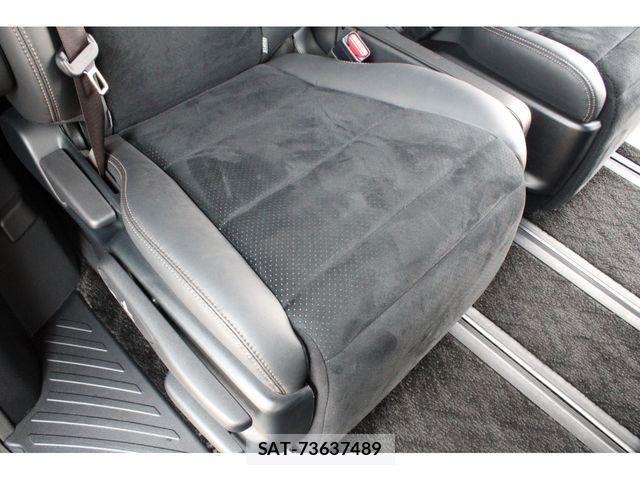 Toyota ALPHARD 2023-05 8334524-18