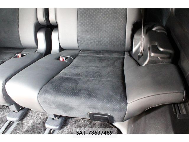 Toyota ALPHARD 2023-05 8334524-21