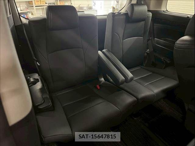 Toyota ALPHARD 2021-05 8334523-7
