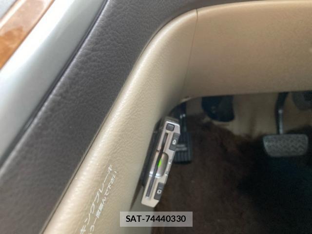 Toyota ALPHARD 2008-04 8334670-23