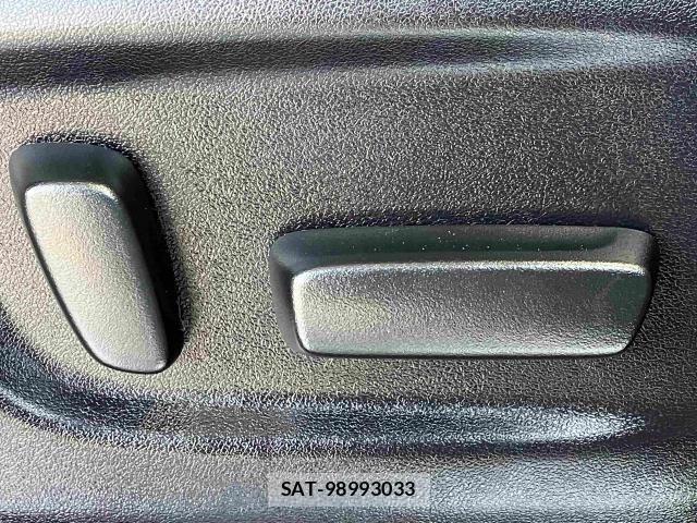 Toyota ALPHARD 2021-03 8334627-19