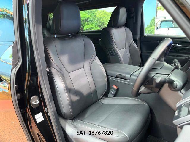 Toyota ALPHARD 2025-11 8334601-9