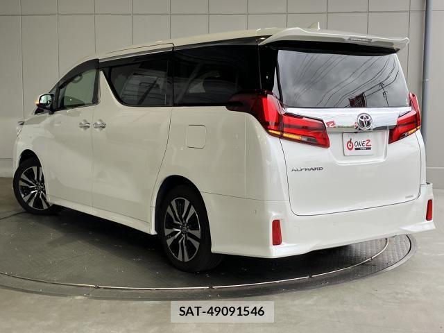 Toyota ALPHARD 2021-09 8334633-1