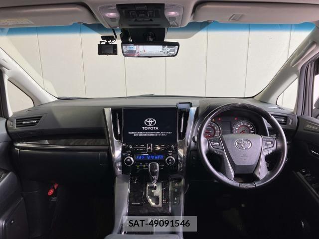 Toyota ALPHARD 2021-09 8334633-6