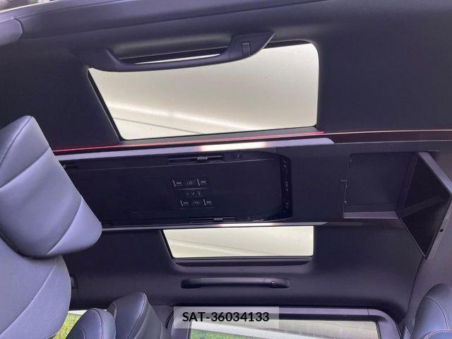Toyota ALPHARD 2024-08 8334621-3