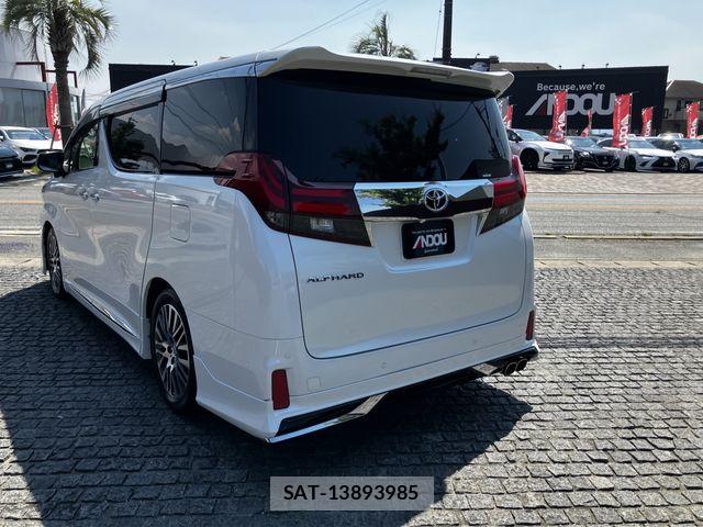 Toyota ALPHARD 2016-12 8334657-2