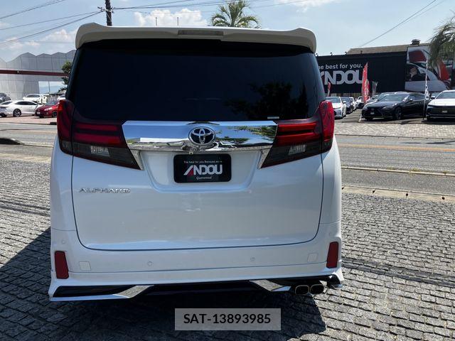 Toyota ALPHARD 2016-12 8334657-6
