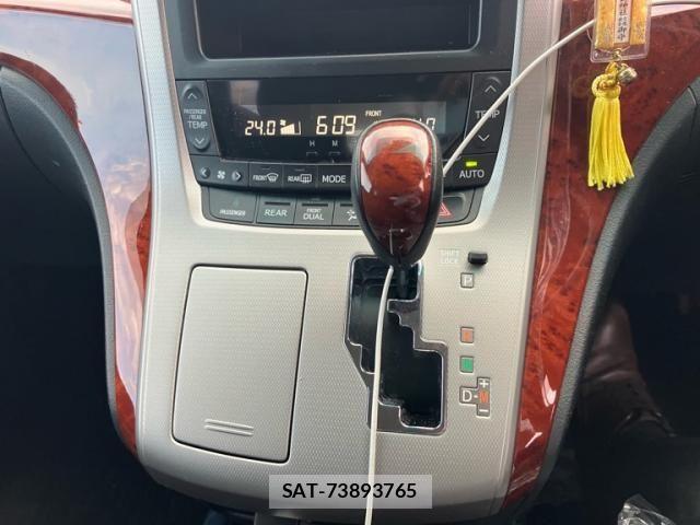 Toyota ALPHARD 2011-07 8334672-19