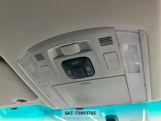 Toyota ALPHARD 2011-07 8334672-23