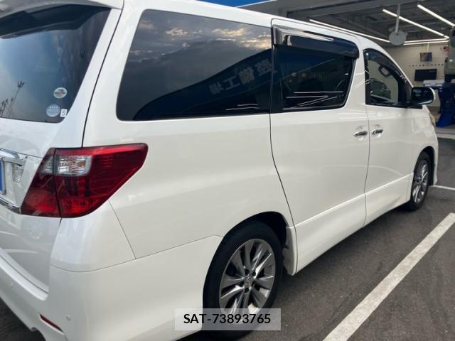 Toyota ALPHARD 2011-07 8334672-5