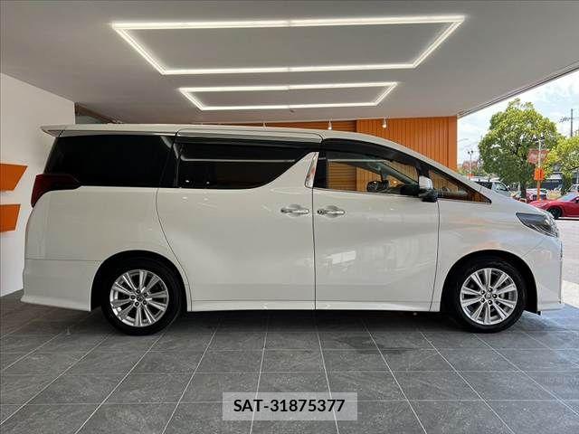 Toyota ALPHARD 2019-10 8334653-10