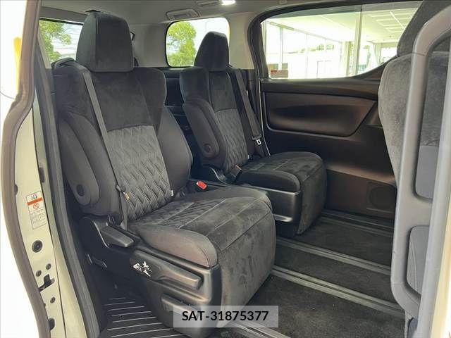 Toyota ALPHARD 2019-10 8334653-17