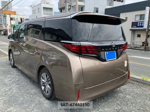 Toyota ALPHARD 2024-10 8334622-5