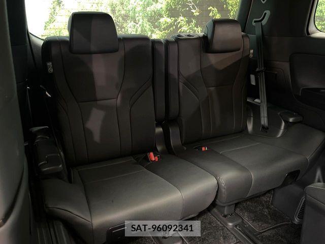 Toyota ALPHARD 2024-01 8334620-11