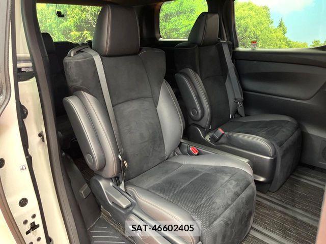 Toyota ALPHARD 2022-10 8334635-10