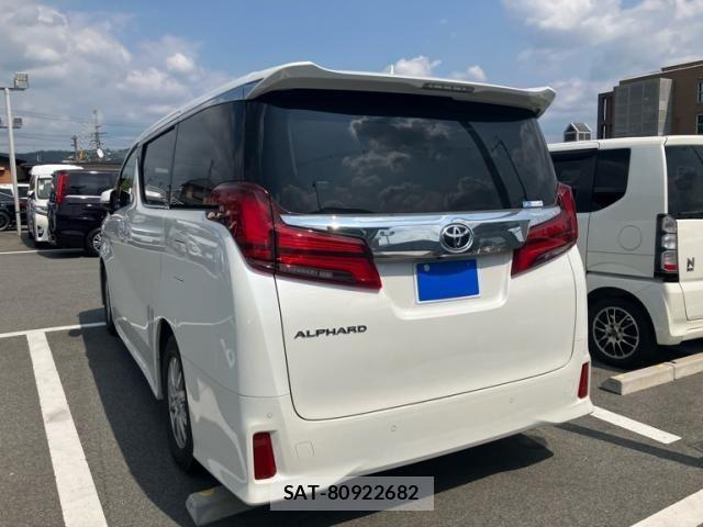 Toyota ALPHARD 2022-09 8334634-1