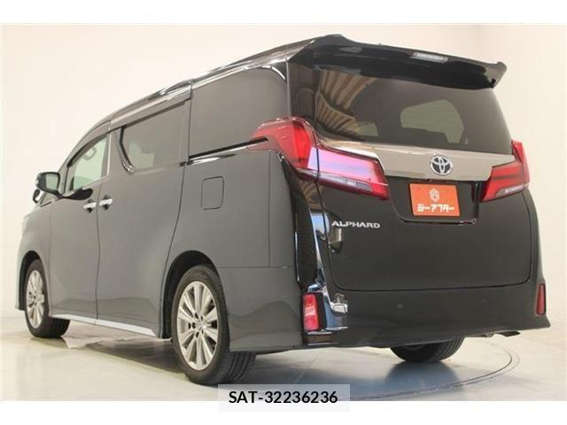 Toyota ALPHARD 2021-02 8334656-11
