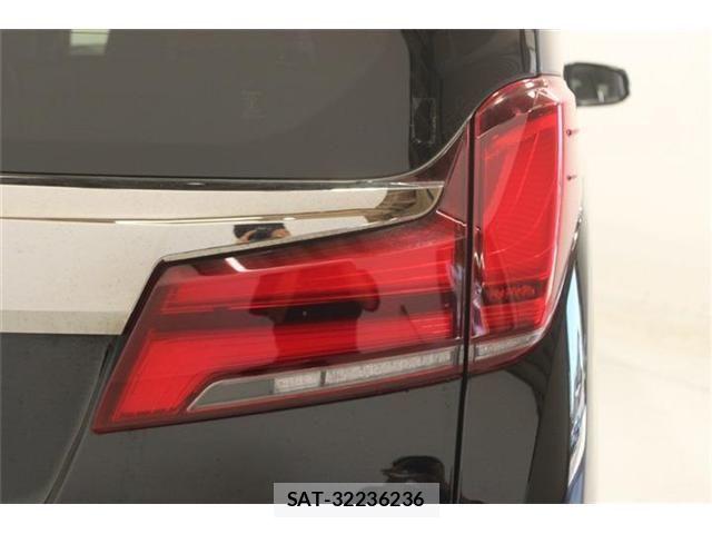 Toyota ALPHARD 2021-02 8334656-19