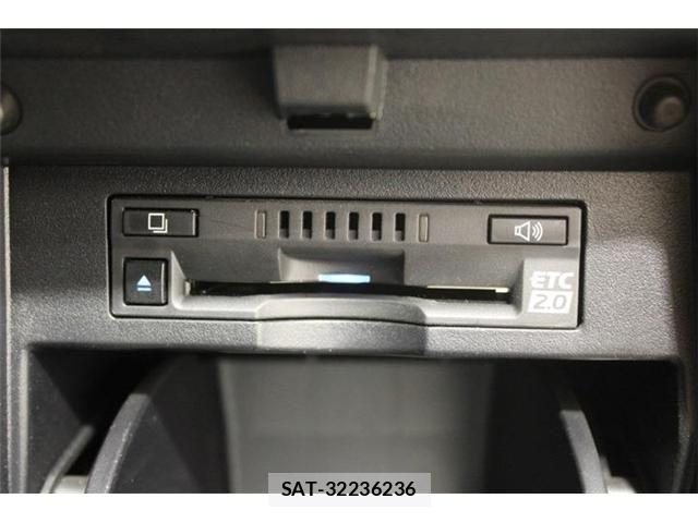 Toyota ALPHARD 2021-02 8334656-5