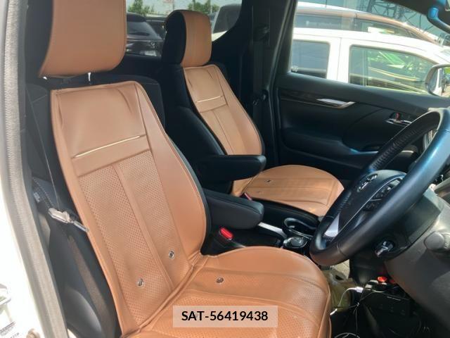 Toyota ALPHARD 2021-11 8334642-11