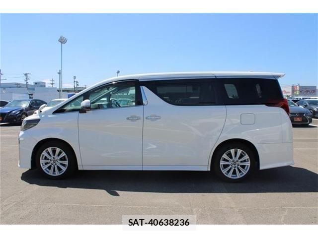 Toyota ALPHARD 2018-05 8353830-12