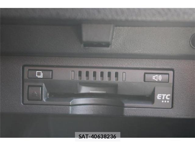 Toyota ALPHARD 2018-05 8353830-4