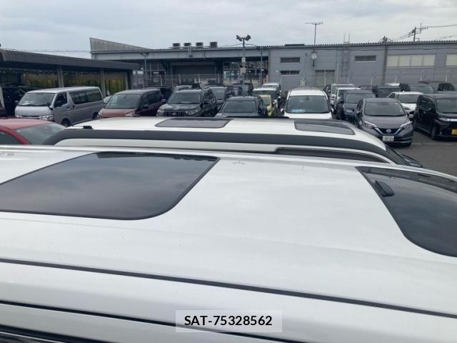 Toyota ALPHARD 2019-02 8353825-11