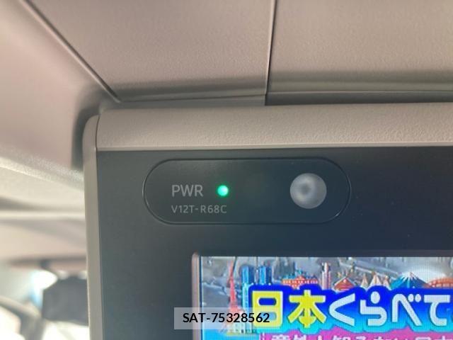 Toyota ALPHARD 2019-02 8353825-13