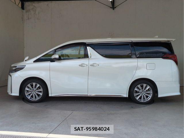 Toyota ALPHARD 2021-04 8353832-20