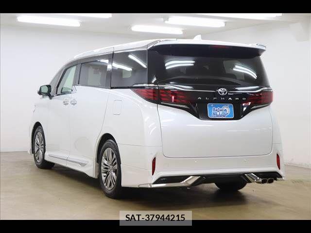 Toyota ALPHARD 2024-06 8353818-19