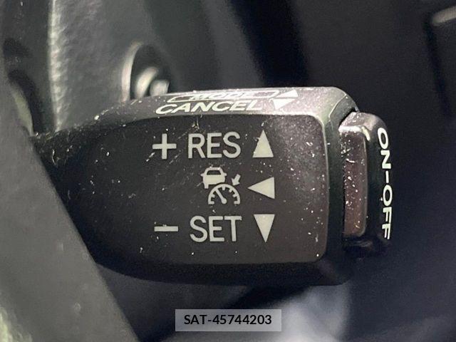 Toyota ALPHARD 2015-03 8353833-4