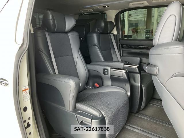 Toyota ALPHARD 2019-12 8353817-19
