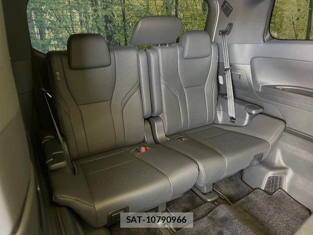 Toyota ALPHARD 2025-06 8353801-9