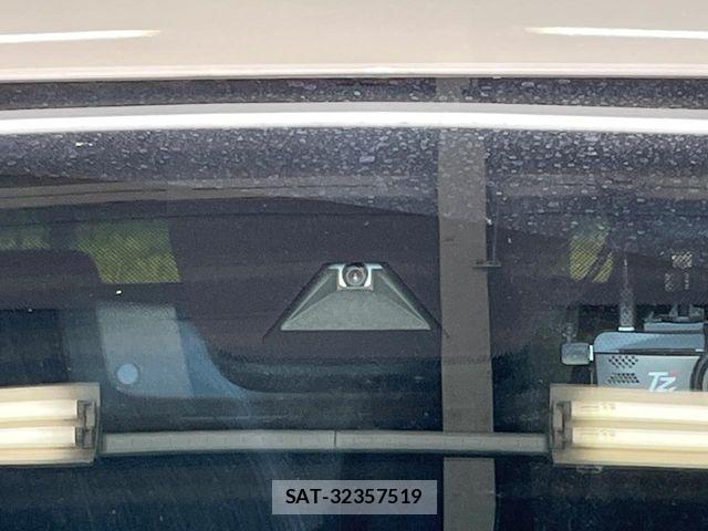 Toyota ALPHARD 2022-07 8353822-5