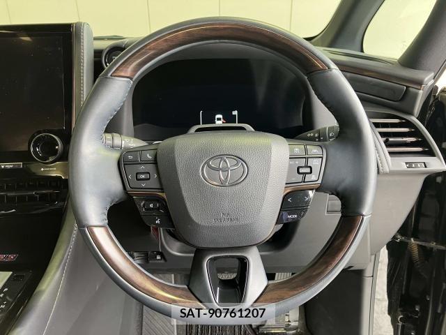 Toyota ALPHARD 2023-11 8353749-8