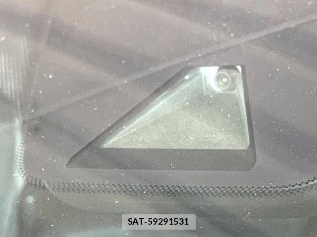 Toyota ALPHARD 2019-07 8353820-4
