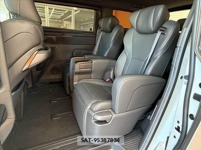 Toyota ALPHARD 2026-06 8353746-17