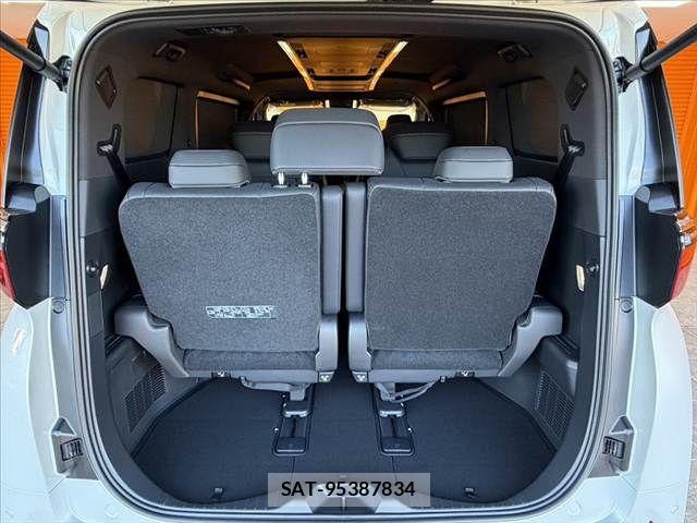Toyota ALPHARD 2026-06 8353746-21