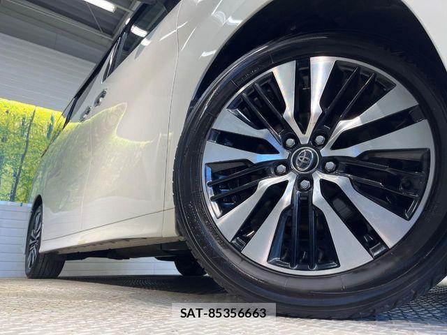 Toyota ALPHARD 2018-03 8353827-13