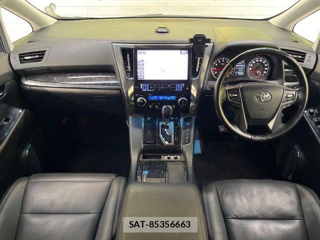 Toyota ALPHARD 2018-03 8353827-1