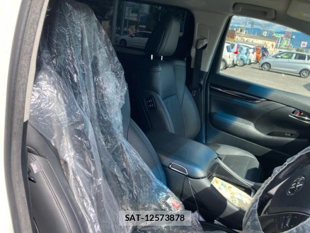 Toyota ALPHARD 2021-08 8353824-11