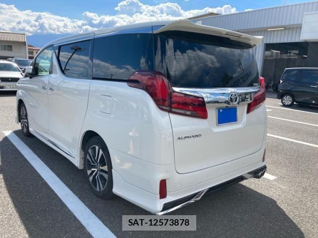 Toyota ALPHARD 2021-08 8353824-3