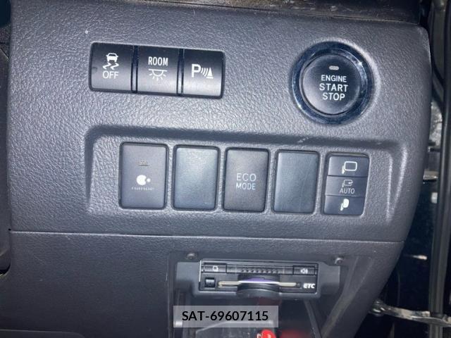 Toyota ALPHARD 2014-10 8364529-9