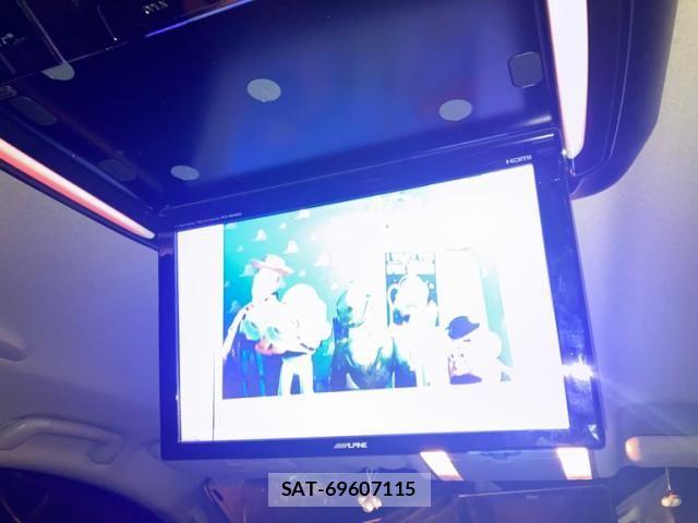 Toyota ALPHARD 2014-10 8364529-15